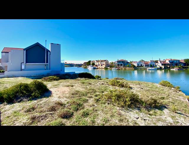 501M² VACANT LAND FOR SALE IN PORT OWEN
